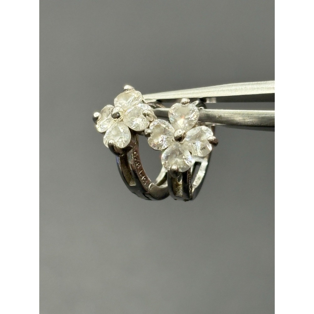 EUC Sterling Silver Flower Cubic Zirconia Dainty Hoops 925 G22